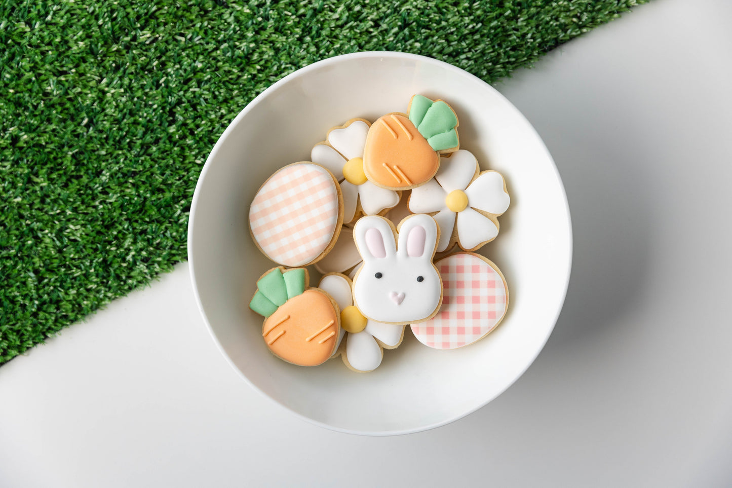 MINI EASTER FLOWER BUNNY COOKIES