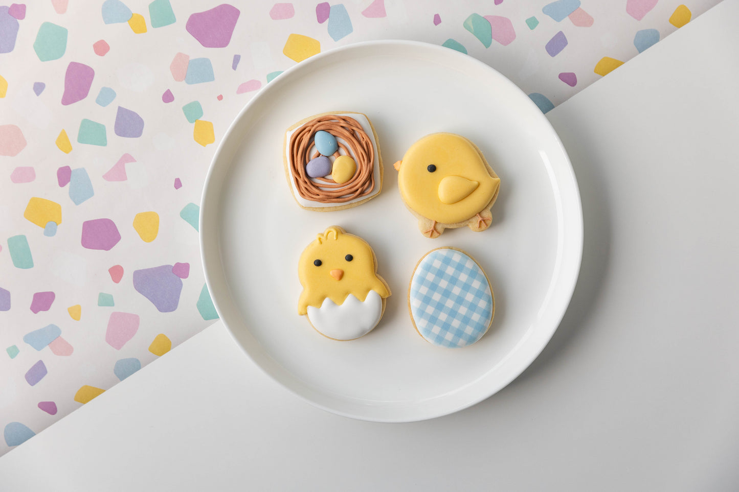 MINI EASTER HATCHING EGG COOKIES