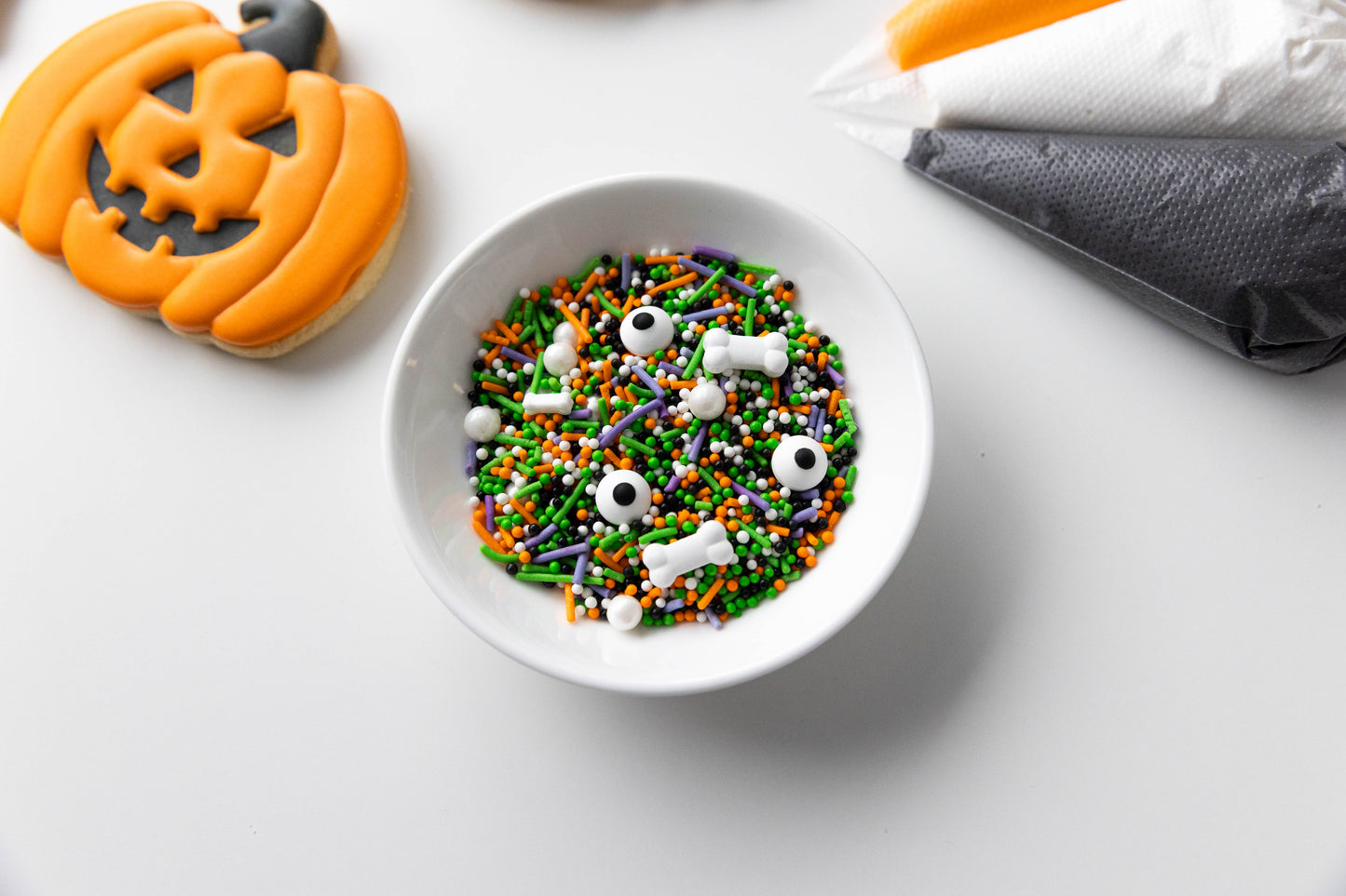 HALLOWEEN DIY COOKIE DECORATING KIT