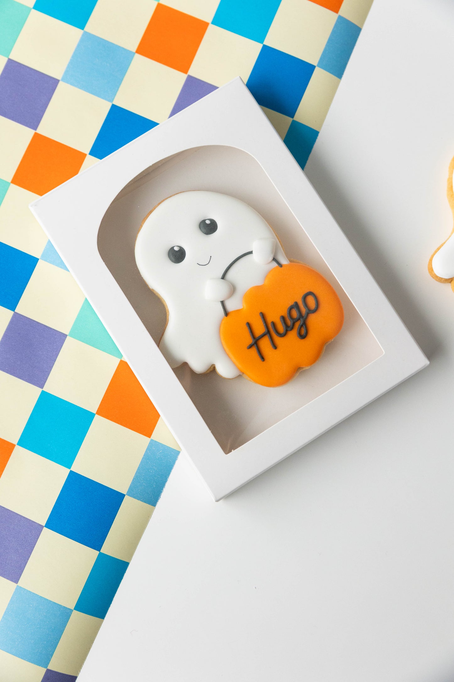GHOST WITH PUMPKIN SINGLE BOXED (OPTIONAL CUSTOMISATION)