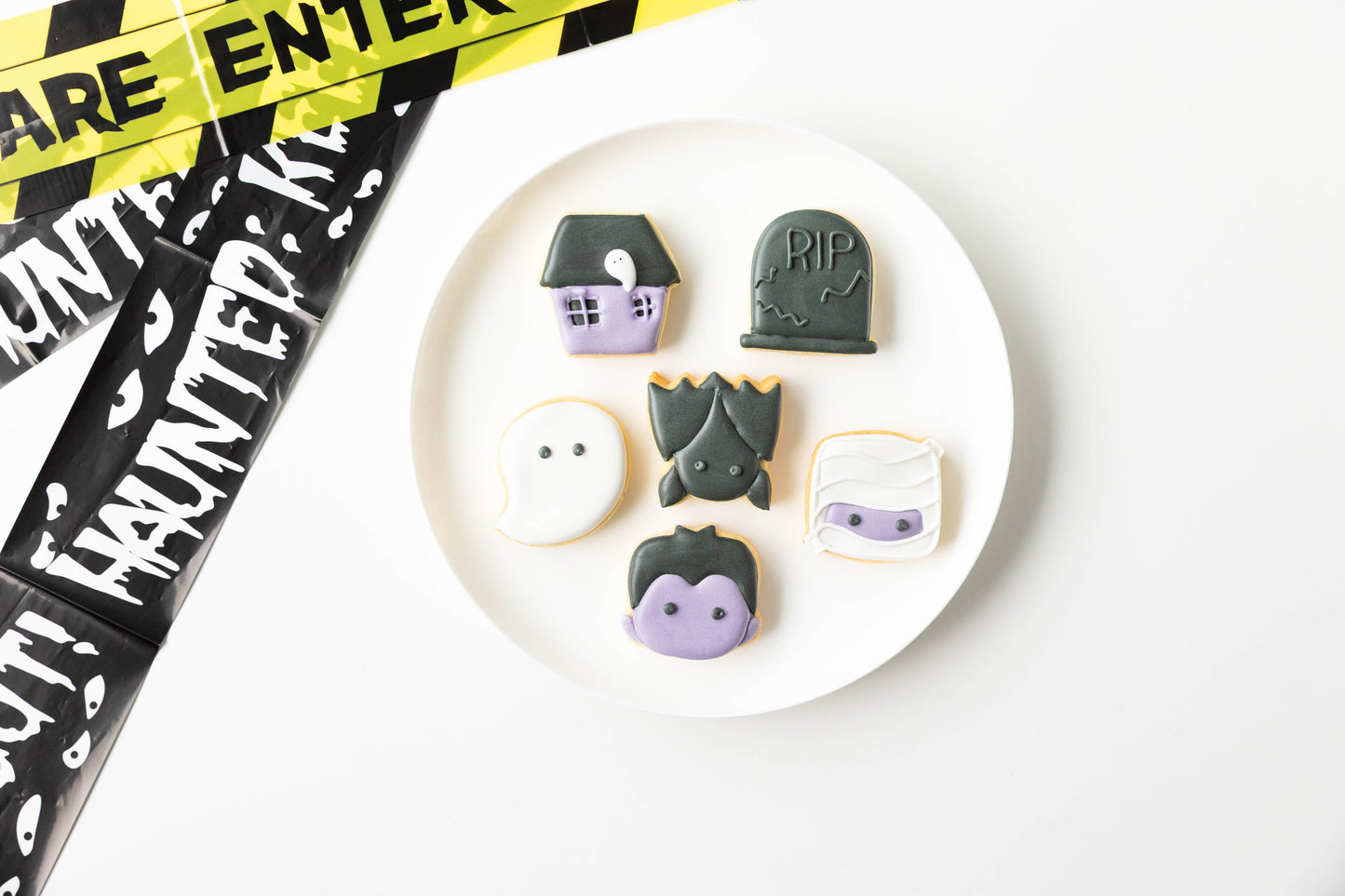 MINI HAUNTED HOUSE COOKIES
