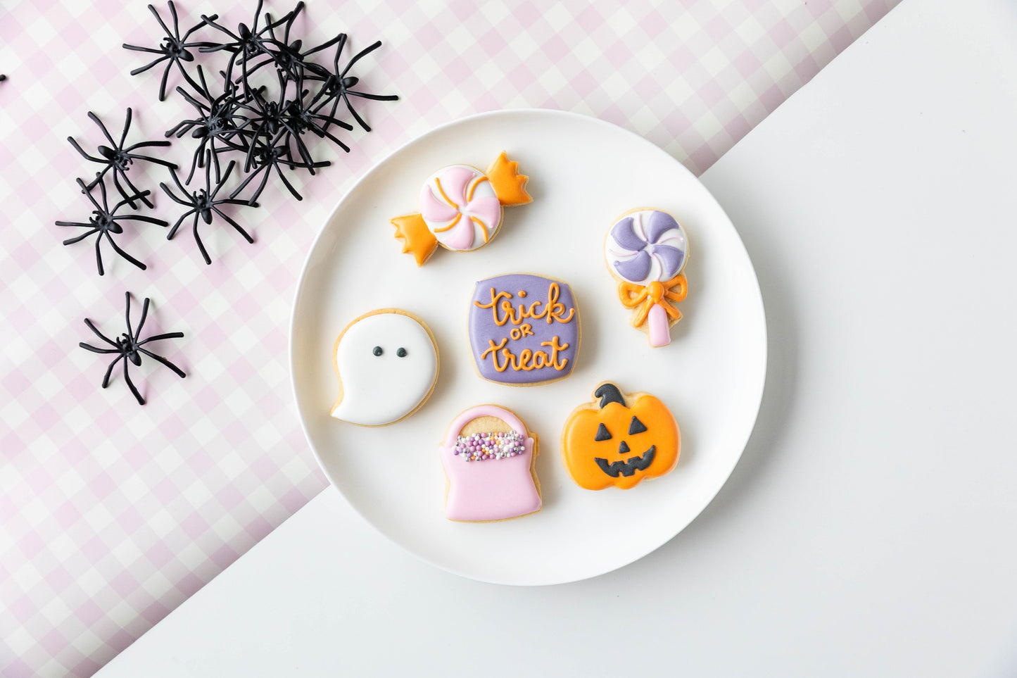 MINI TRICK OR TREAT COOKIES