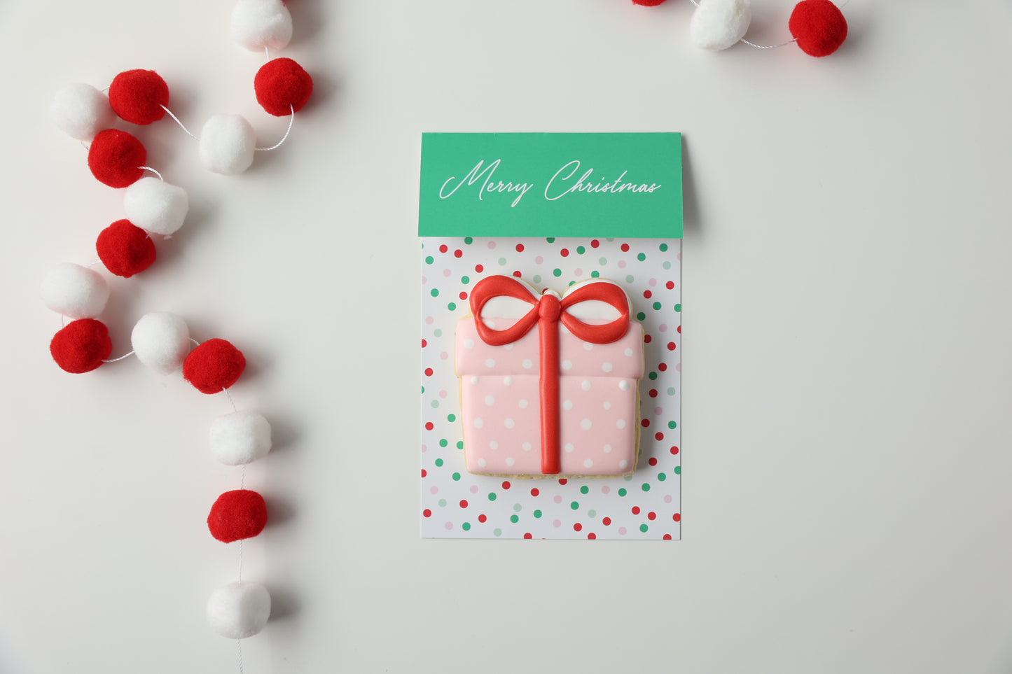 SINGLE CHRISTMAS COOKIE ON CARD