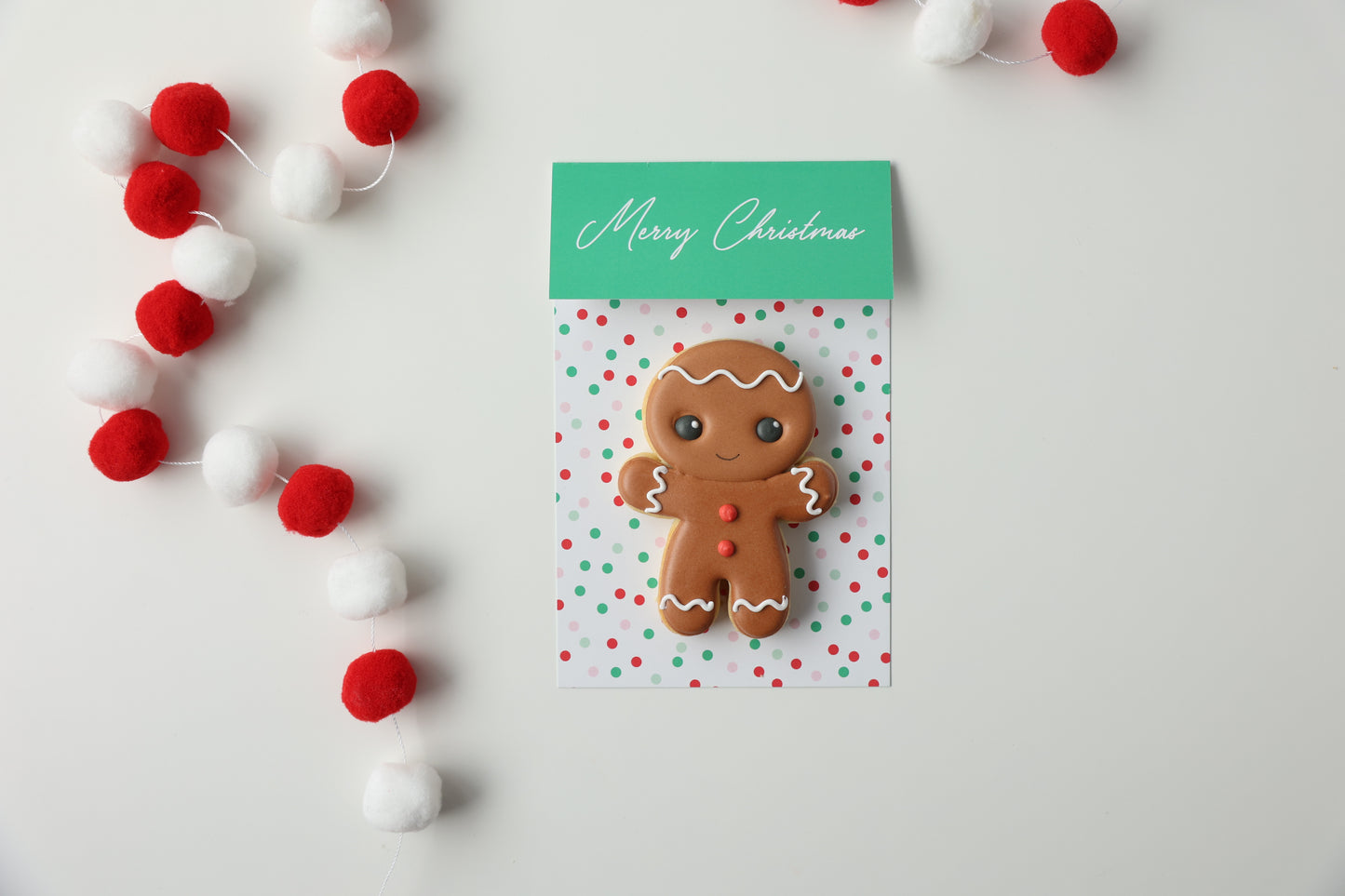 SINGLE CHRISTMAS COOKIE ON CARD