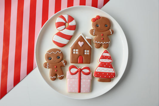 GINGERBREAD VILLAGE CHRISTMAS COOKIES