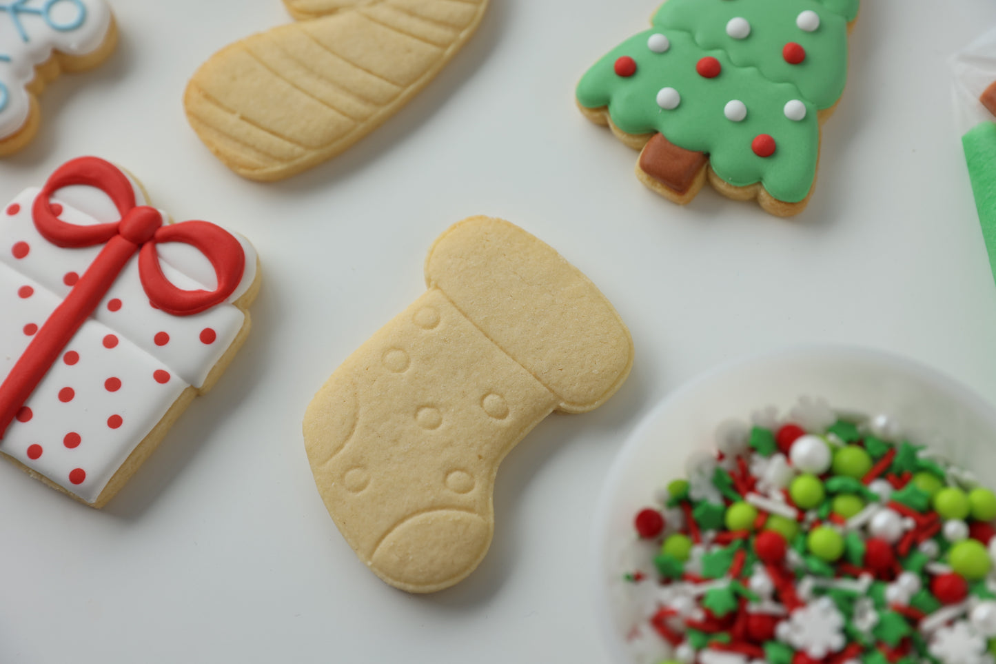 CHRISTMAS COOKIE DECORATING ACTIVITY SET