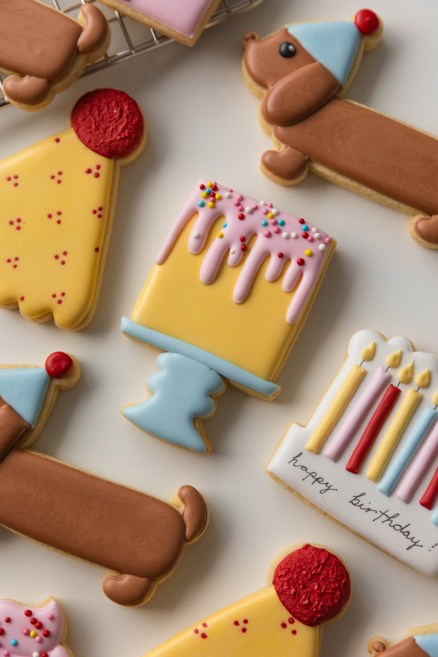 Cake on Stand- Cookie Cutter