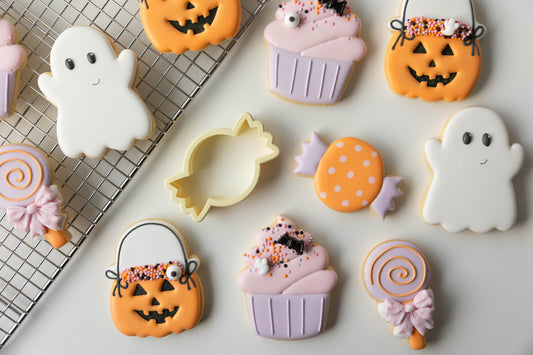 Candy in Wrapper Round- Cookie Cutter