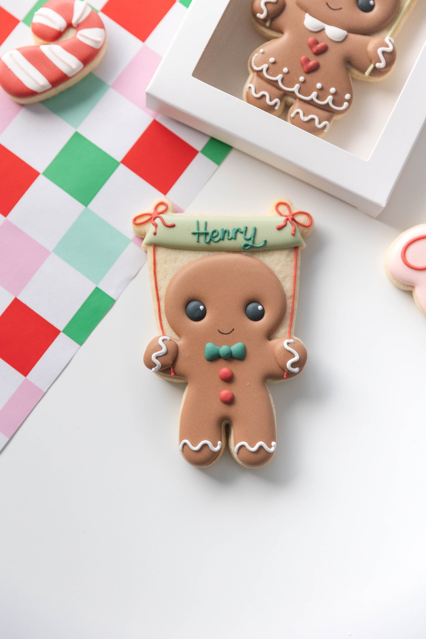 CUTE GINGERBREAD BOY/ GIRL- SINGLE BOXED (OPTIONAL CUSTOMISATION)