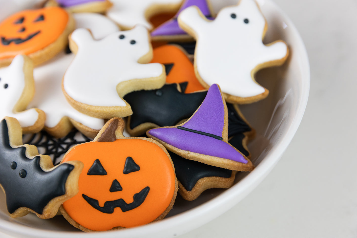 MINI HALLOWEEN COOKIES