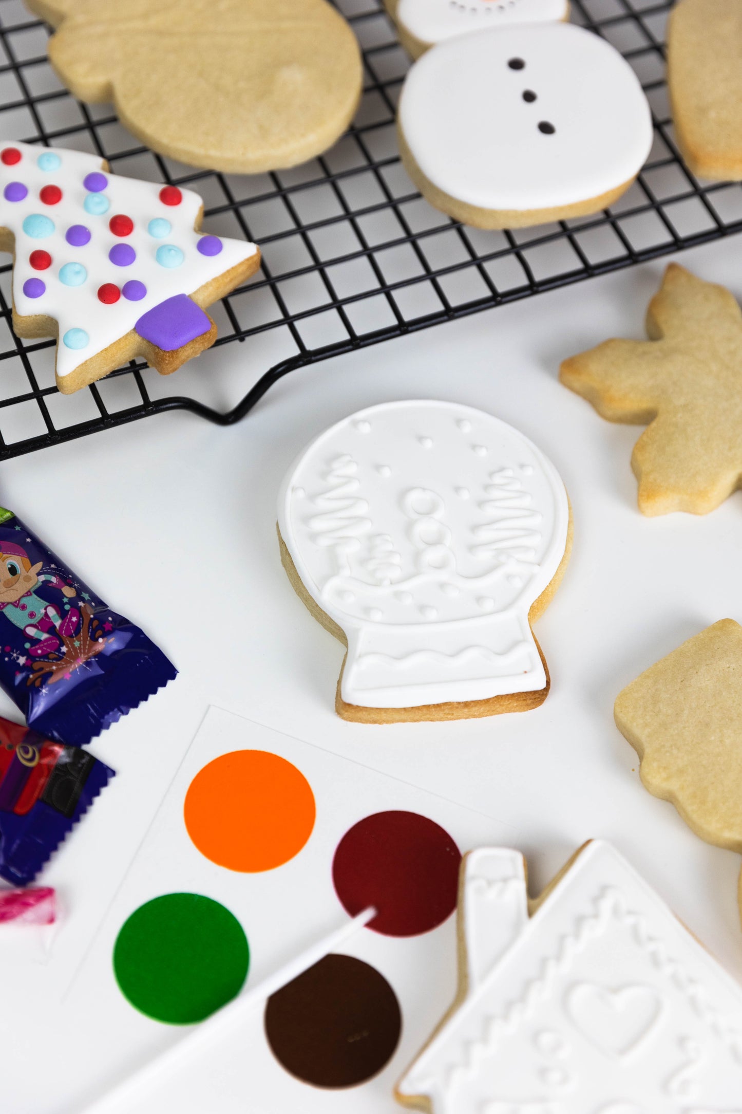 SNOW MAN COOKIE ACTIVITY SET