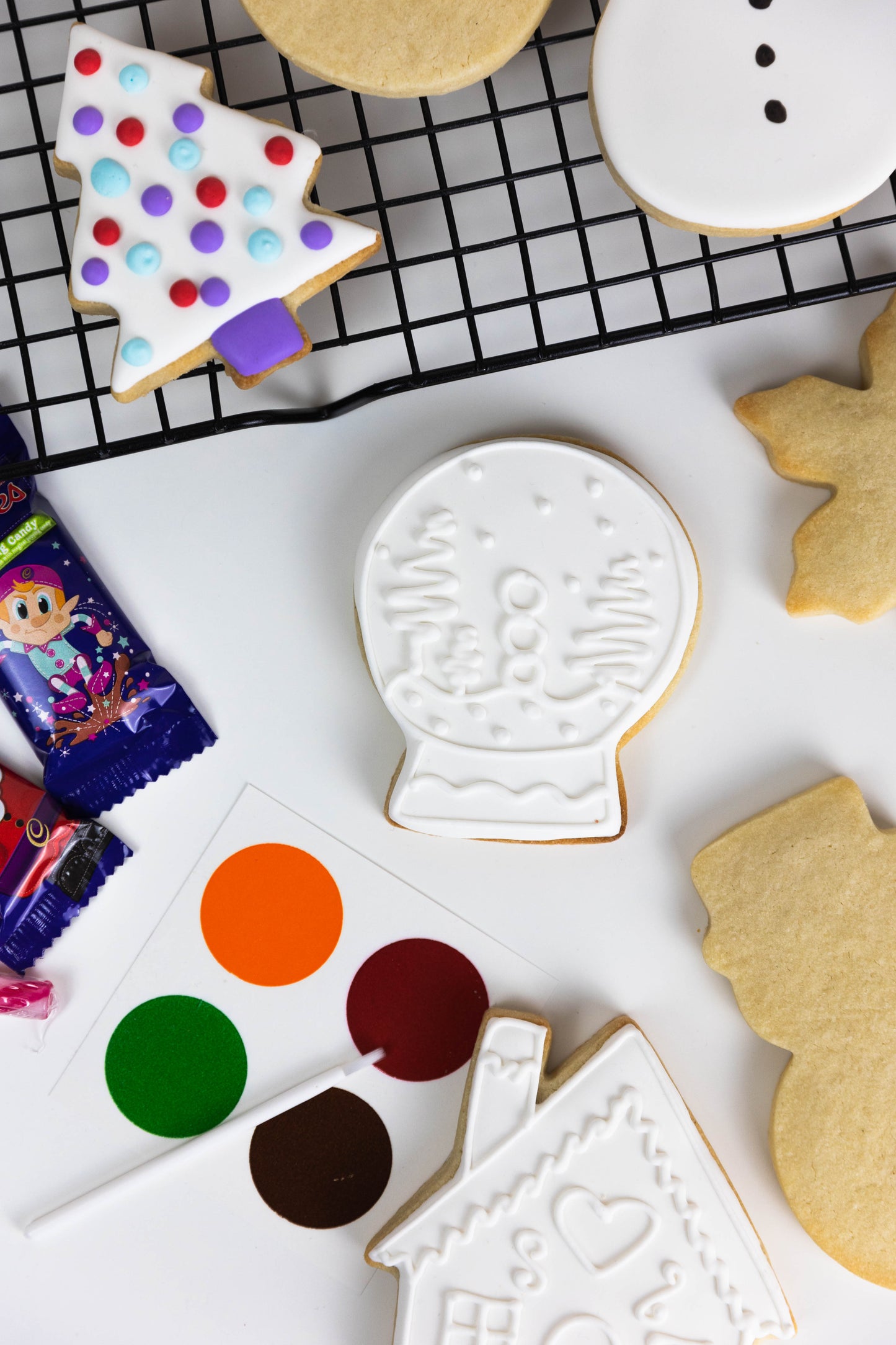 SNOW MAN COOKIE ACTIVITY SET