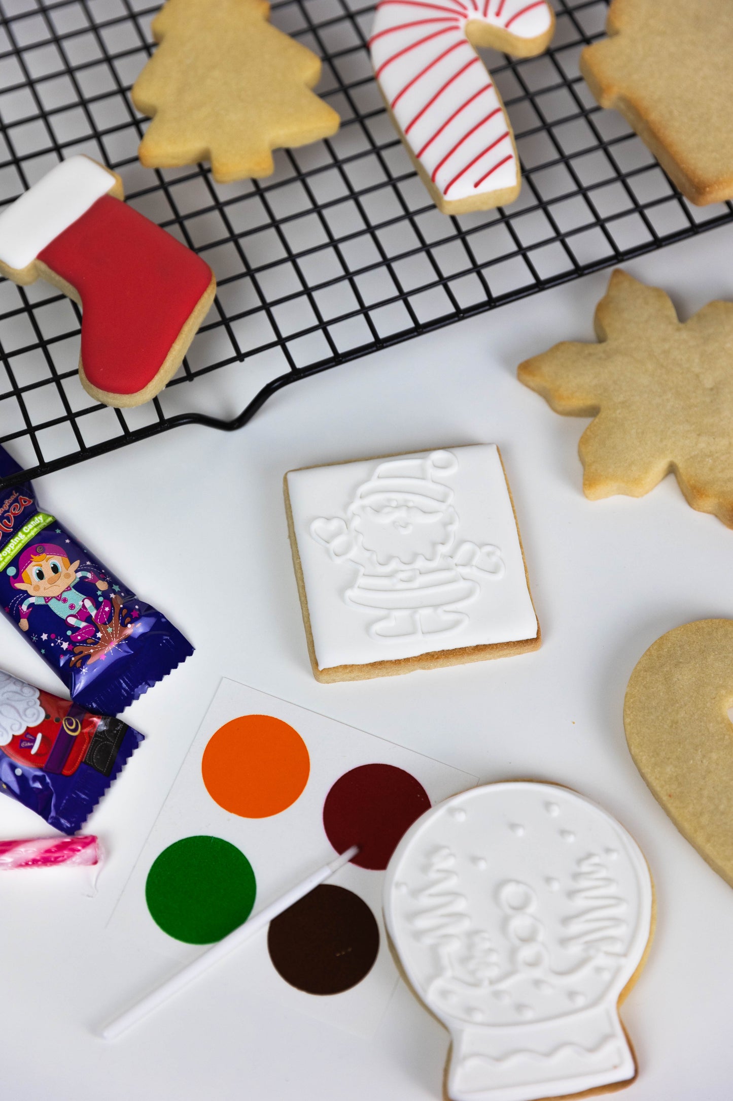 CHRISTMAS COOKIE ACTIVITY SET