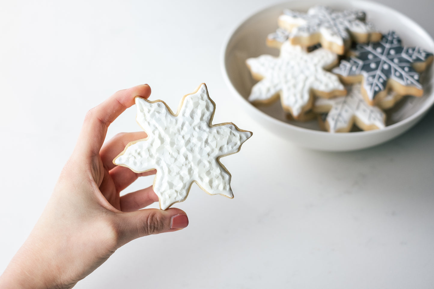 WHITE CHRISTMAS SNOWFLAKE COOKIES