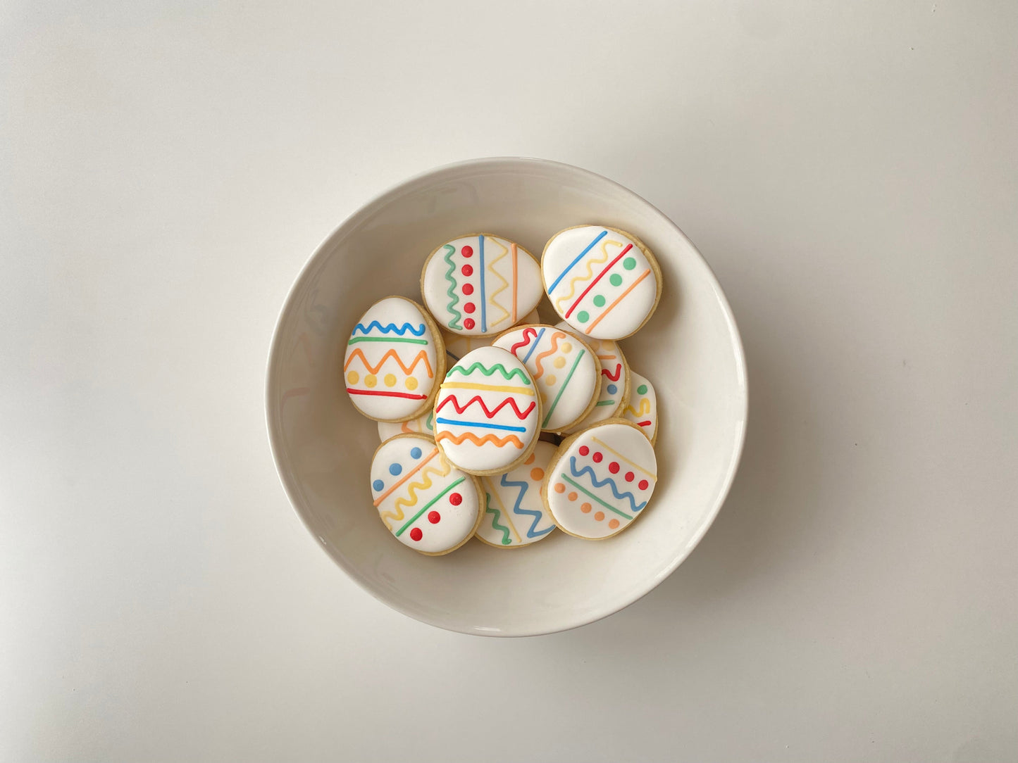 MINI RAINBOW EASTER EGG COOKIES