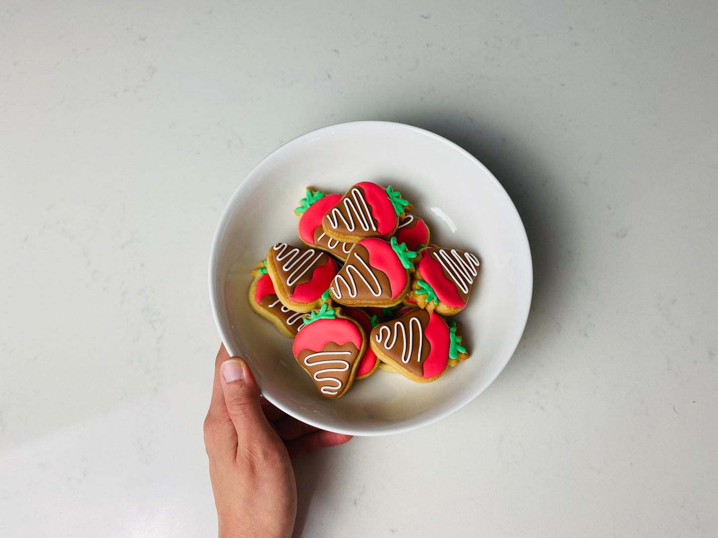 MINI CHOC COATED STRAWBERRY COOKIES