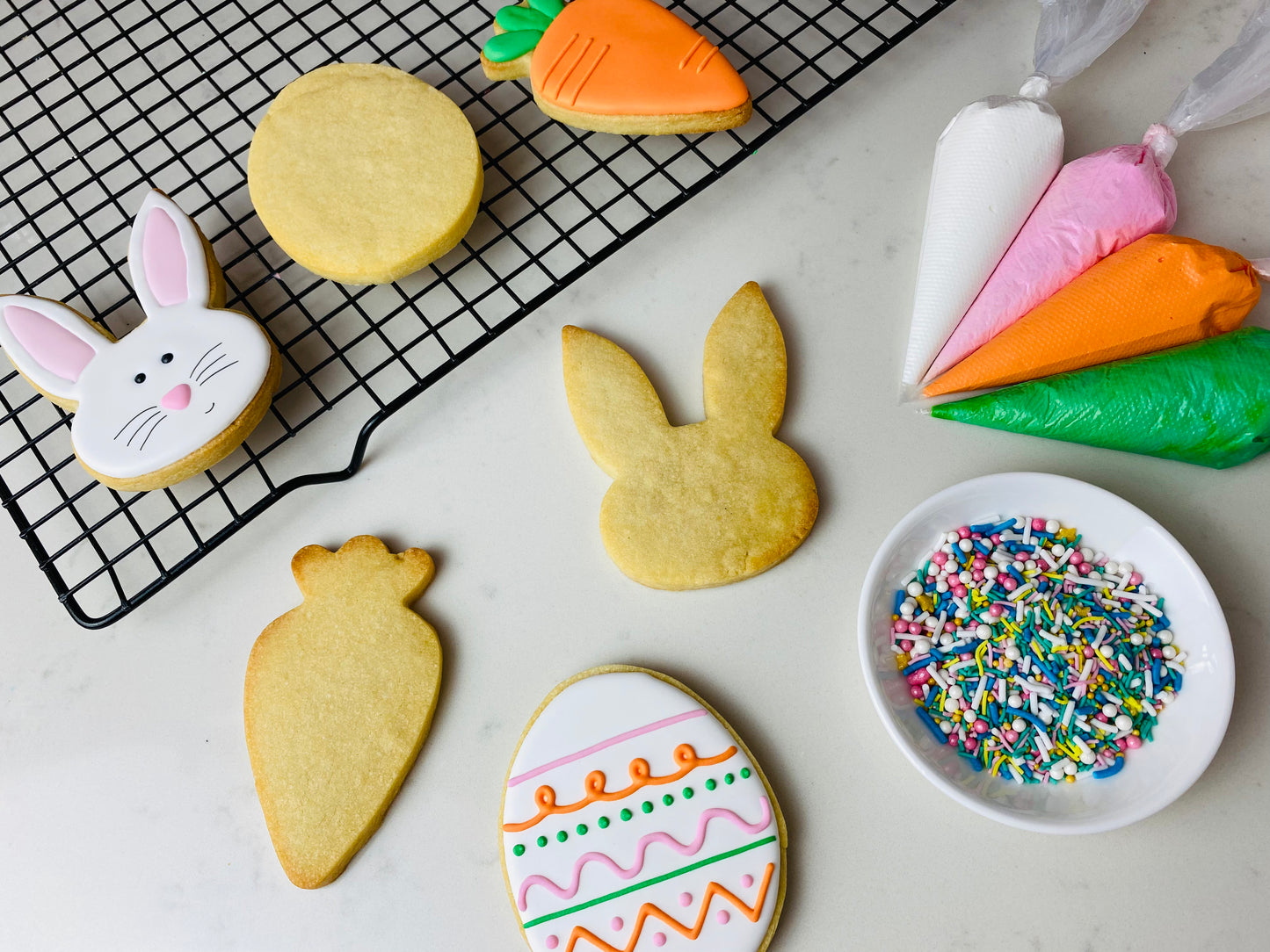 EASTER DIY COOKIE DECORATING KIT