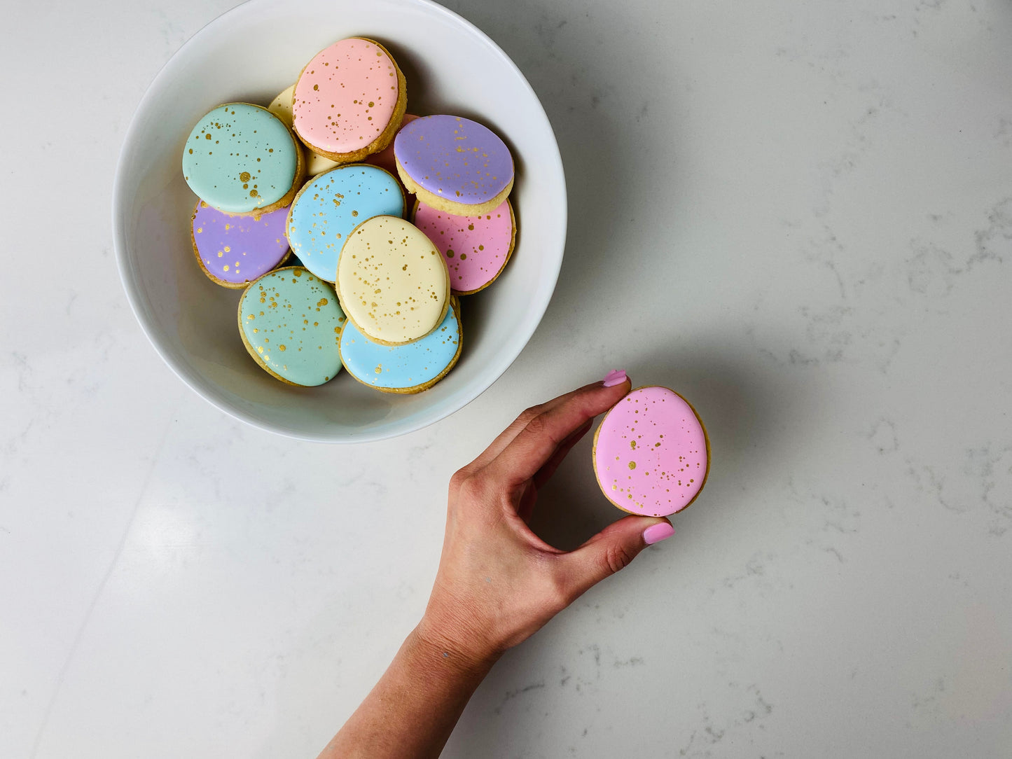 MINI PASTEL GOLD SPECKLE EASTER EGG COOKIES